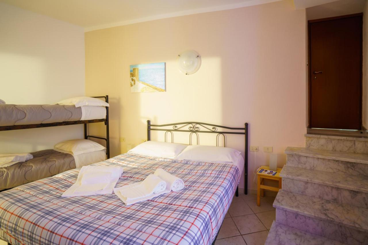 A Due Passi Dal Mare Apartment Riomaggiore Bagian luar foto