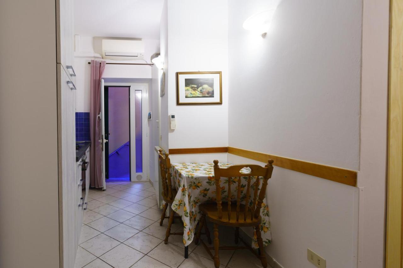 A Due Passi Dal Mare Apartment Riomaggiore Bagian luar foto