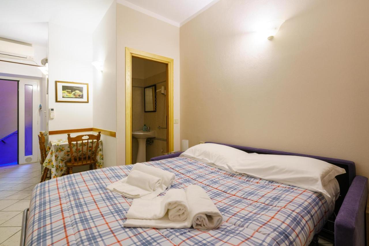 A Due Passi Dal Mare Apartment Riomaggiore Bagian luar foto